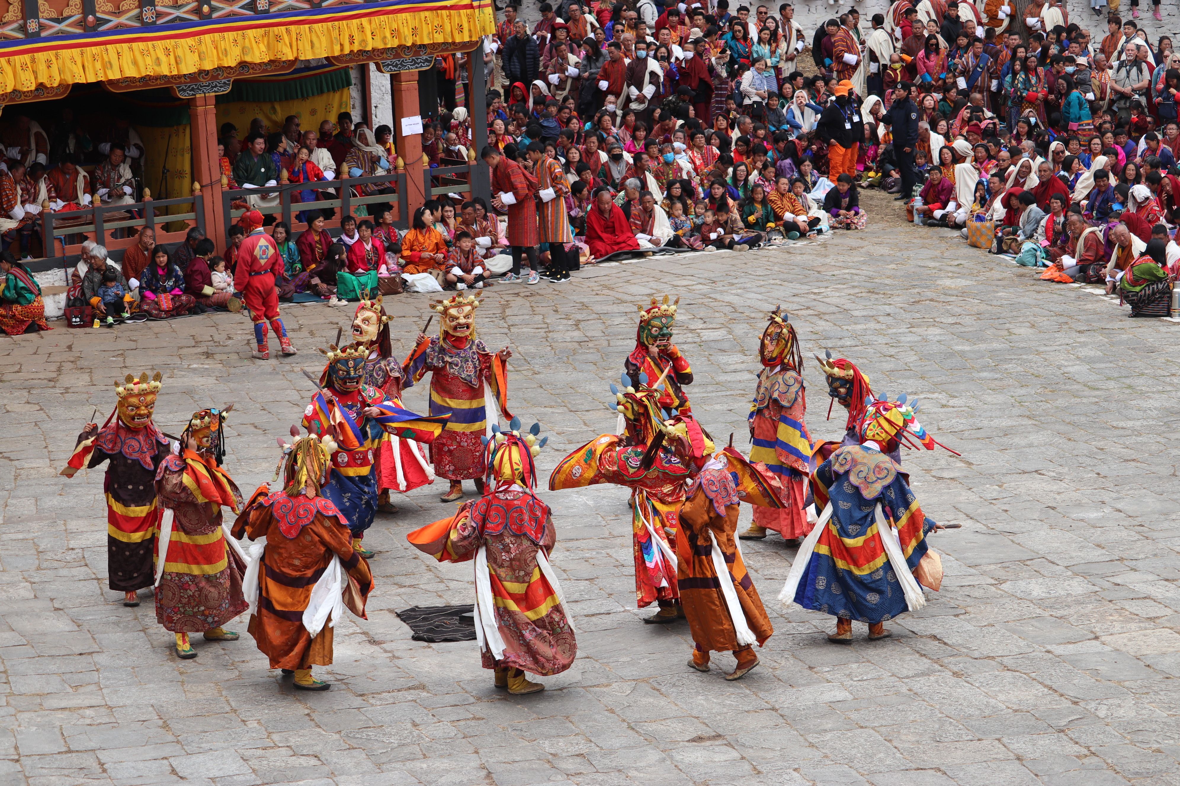 8 days - Festival Tour - Paro Tsechu