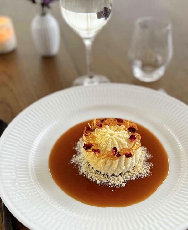3 RETTERS á la maison dining