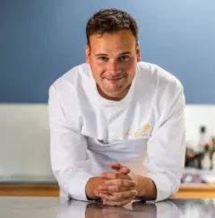 Nicolaj M.