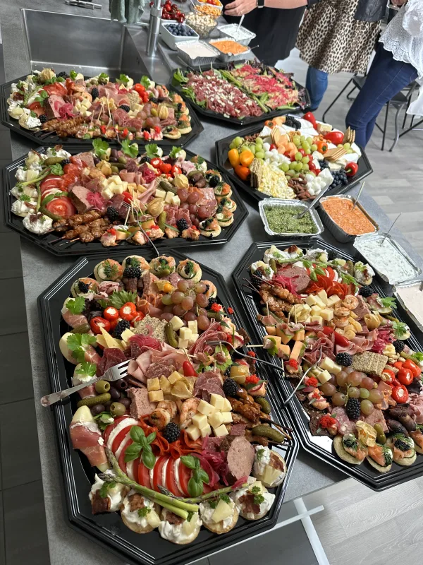 Festbuffet eller tapasanretning – Smagfuld oplevelse til enhver anledning