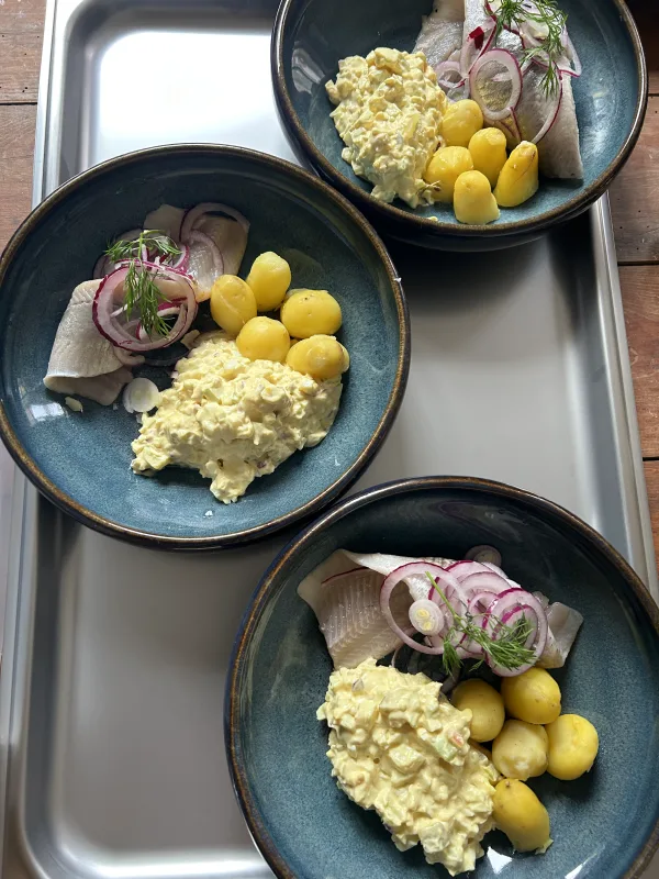 Fancy-newage-untraditional-Christmas-lunch