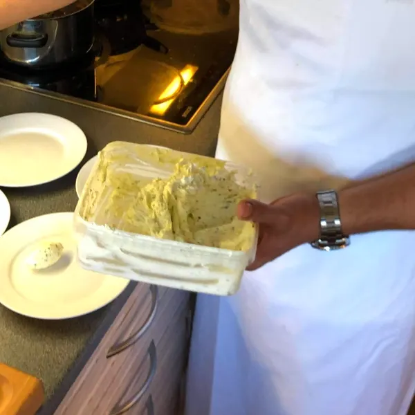 Påske-/Pinsefrokost