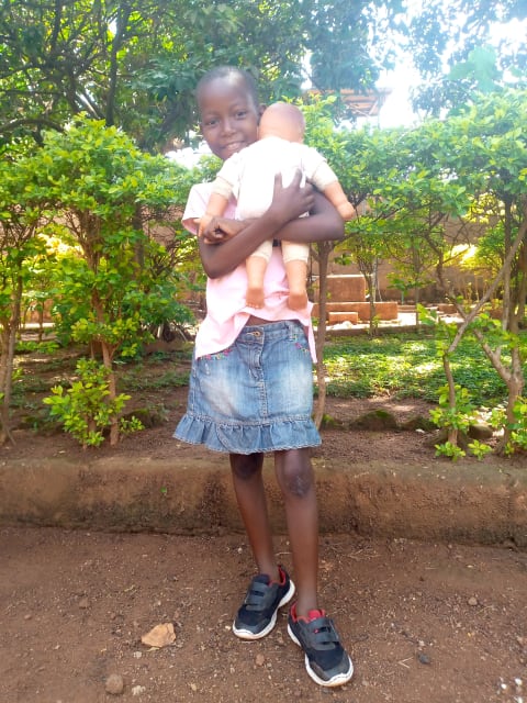 Clavia Dieu Veille Kaine