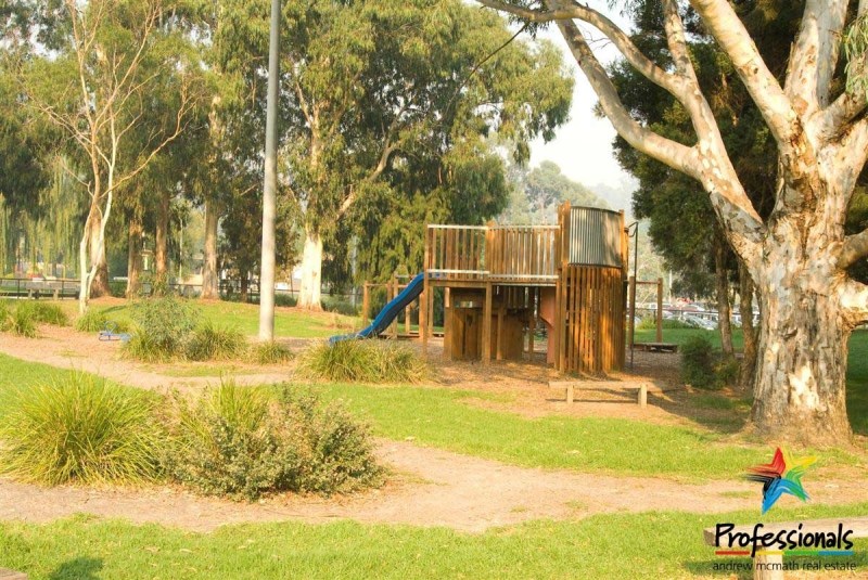 Yarra Junction guide, moving to Melbourne (Greater)