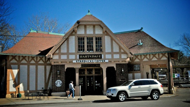 hartsdale guide moving to new york streetadvisor christmas tree shops hartsdale