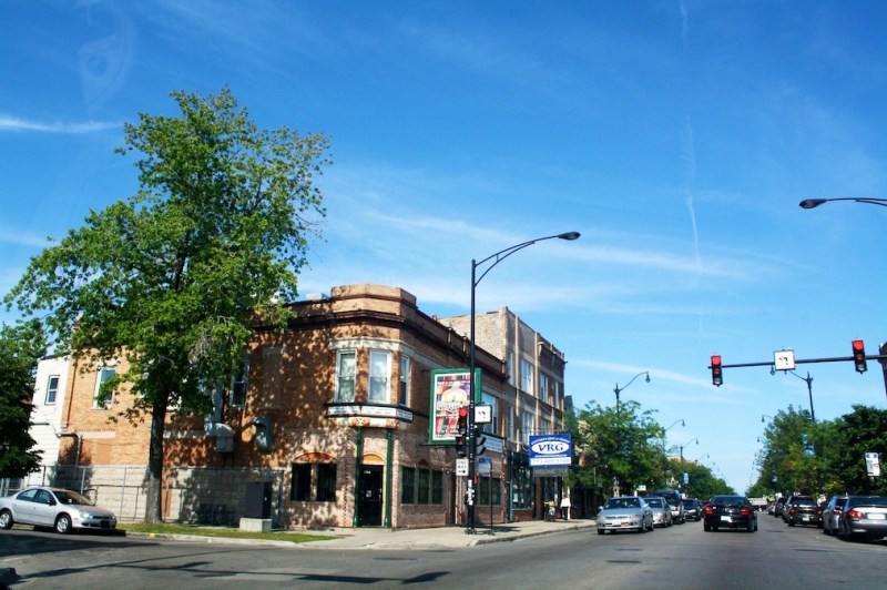 Hermosa guide, moving to Chicago StreetAdvisor