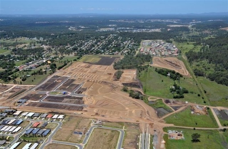 Redbank Plains guide, moving to Brisbane