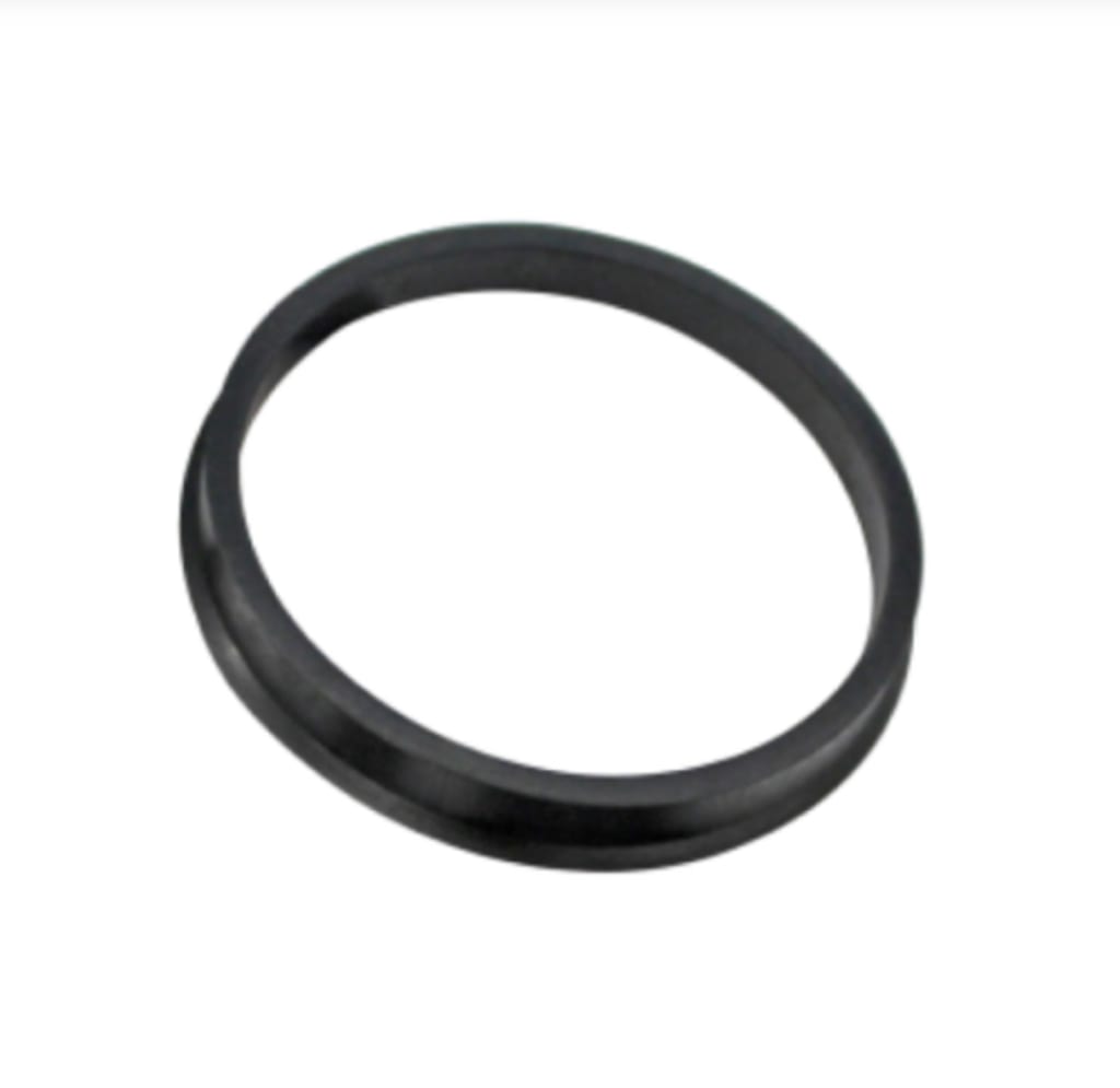 NYLON HUB CENTRIC RING 62MM - 81.6MM