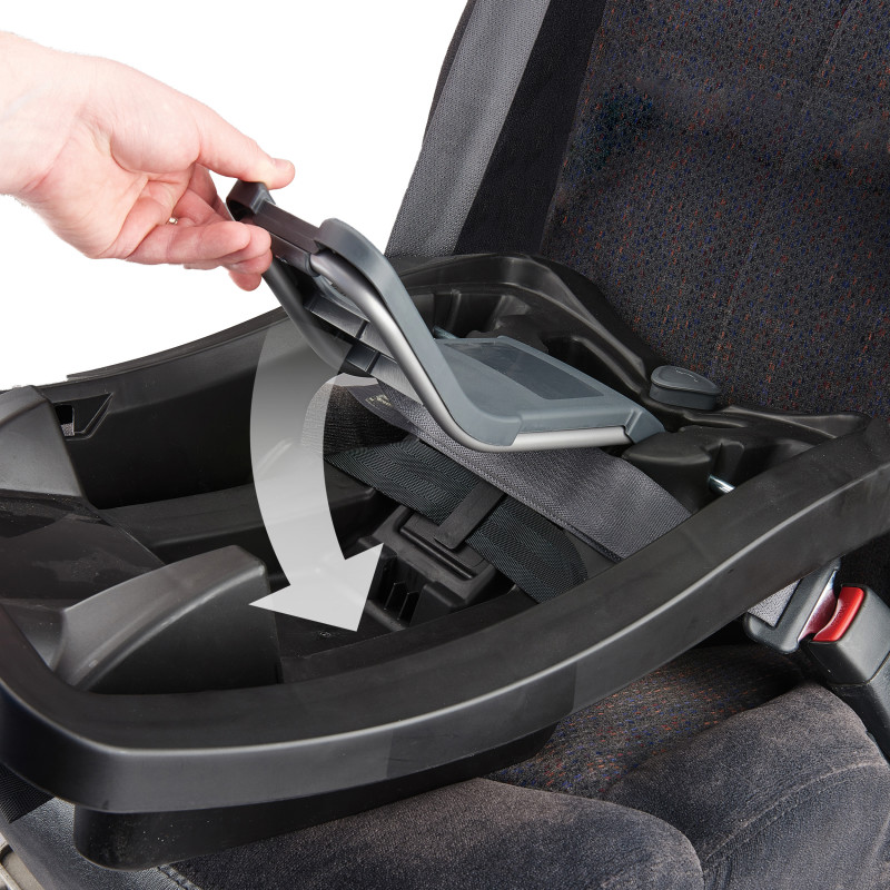 Pivot Xpand™ Modular Travel System With SafeMax Infant Car Seat (Stallion) Lifestyle Photo Pivot Xpand™ Modular Travel System With SafeMax Infant Car Seat (Stallion) Lifestyle Photo