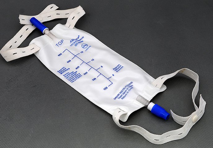 AMSure Urinary Leg Bag With Comfort Strap, 900 mL MK 630497