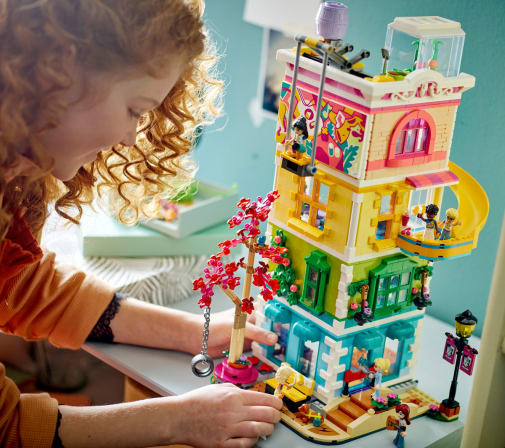 LEGO Friends Heartlake City Community Center (41748)
