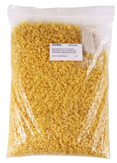 Beeswax Chips and Candlewick