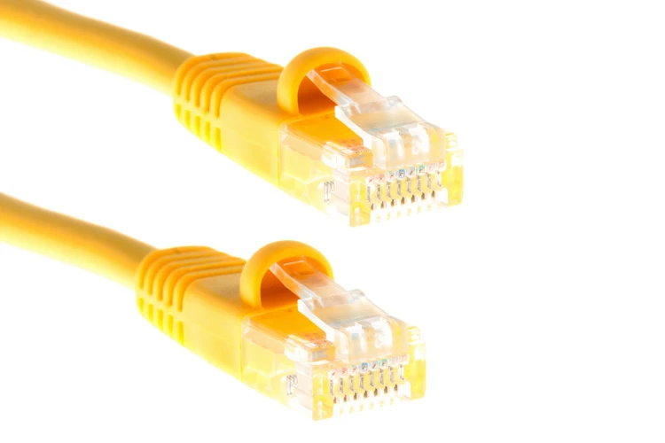 Cat5e Ethernet Cable, Yellow, 15-ft