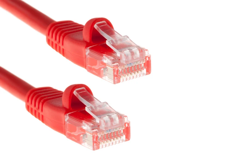15ft Red CAT5e Ethernet Patch Cable, Half-Moon, Booted