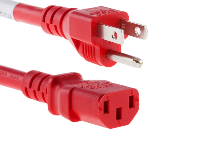 AC power cord, 5-15p to C13, 14 AWG, 4ft, Red