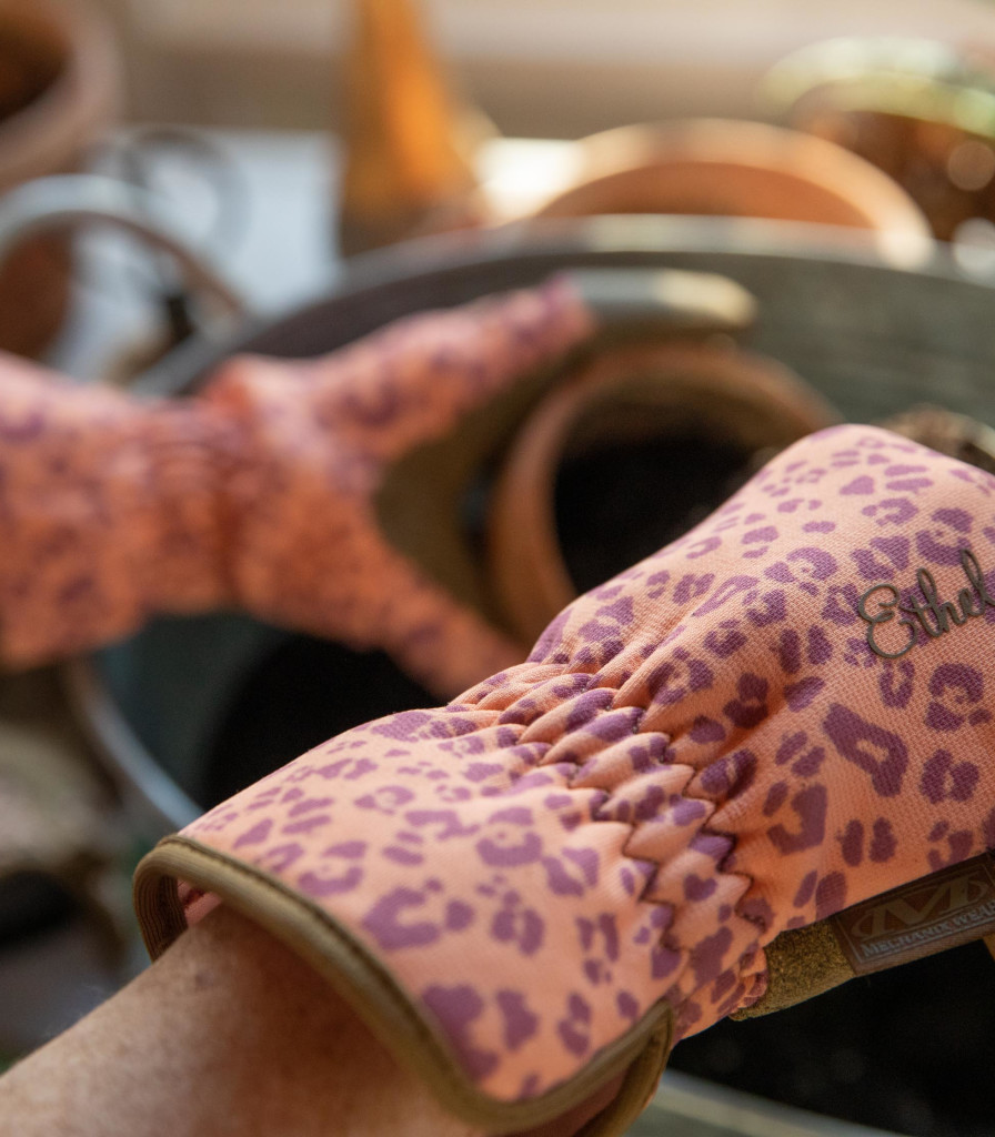 Ethel® Garden Leopard Orange Gardening Gloves Mechanix Wear