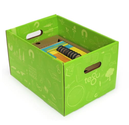 Magnetic 90-Piece Wooden Blocks Classroom Kit in Tints