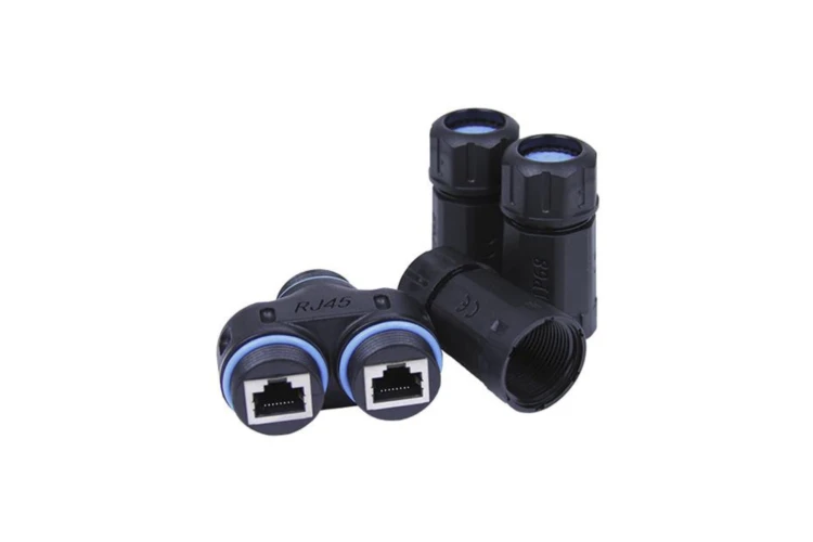 Two Way Splitter 1 in and 2 out Cat5E/6 IP68 Coupler Two Way Splitter 1 in and 2 out Cat5E/6 IP68 Coupler
