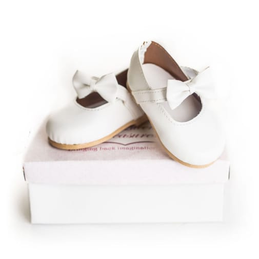 White Dress Shoes with Bow Detail & Authentic Shoe Box