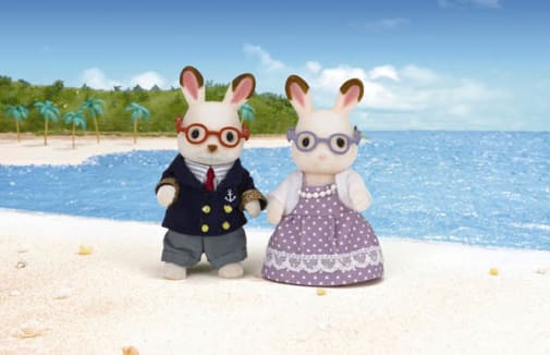 Hopscotch Rabbit Grandparents (Calico Critter)