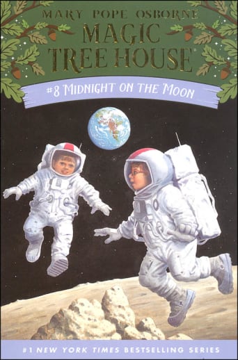 Midnight on the Moon (Magic Tree House #8)