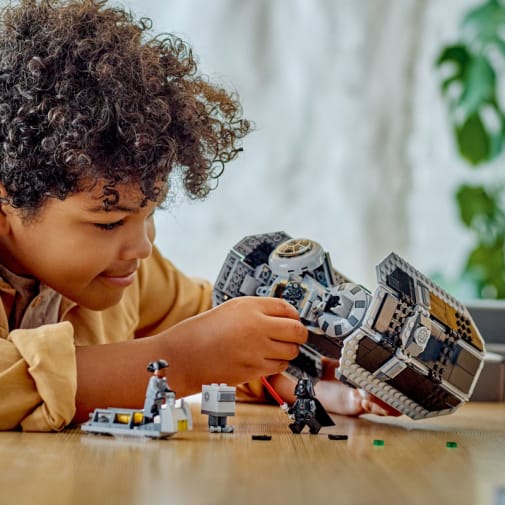 LEGO Star Wars Classic TIE Bomber (75347)