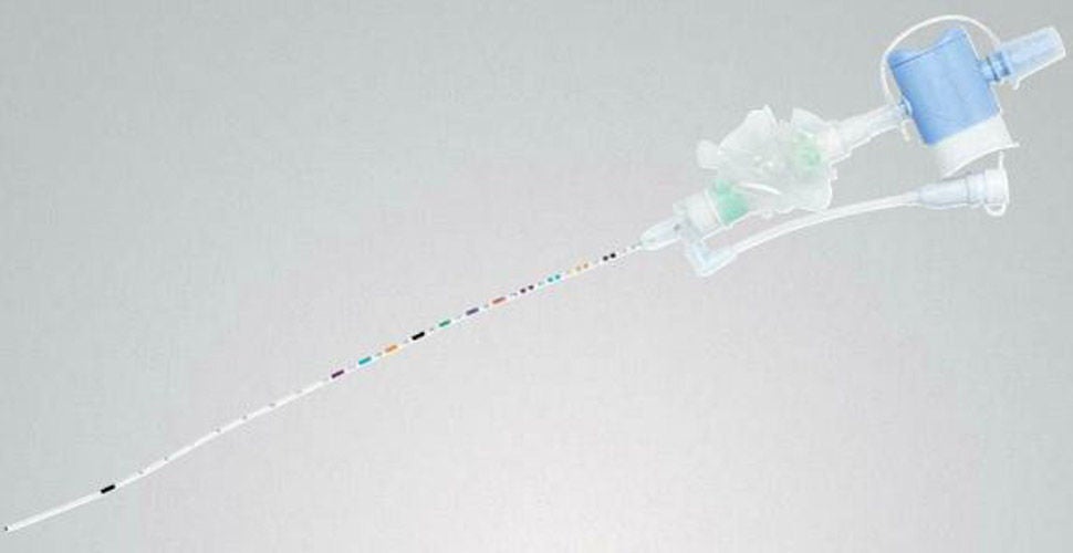 Verso Closed Style Closed Suction Catheter, Tracheostomy Type, 5  20 cm Length MK 810577