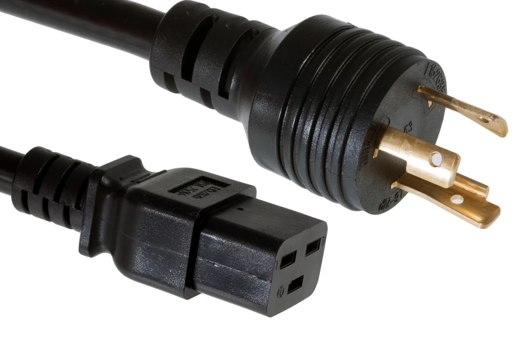 【CPC-L24】qwer AC Power Cord | L6-20P to C19 | 12 AWG | CAB-AC-2800W-TWLK-15