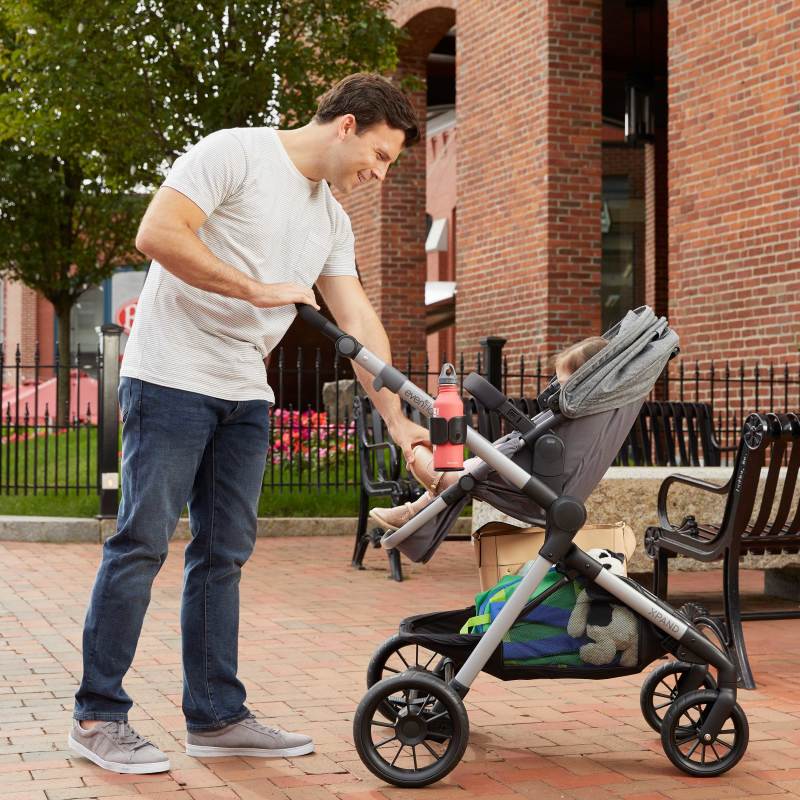 Pivot Xpand™ Modular Travel System With SafeMax Infant Car Seat (Stallion) Lifestyle Photo Pivot Xpand™ Modular Travel System With SafeMax Infant Car Seat (Stallion) Lifestyle Photo
