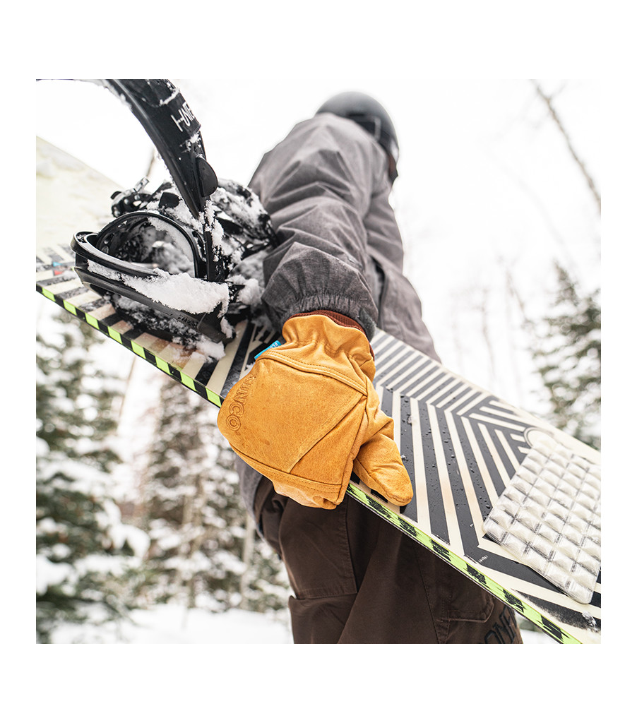 HydroFlector&trade; Lined Water-Resistant Premium Grain Buffalo Mitt with Heat Pack Pocket, Golden, large image number 3