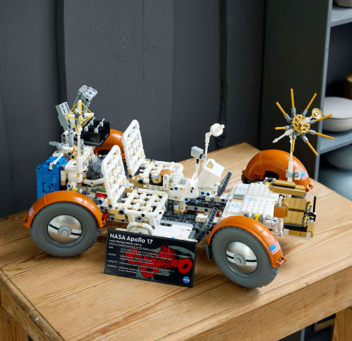 LEGO Technic NASA Apollo Lunar Roving Vehicle - LRV (42182)