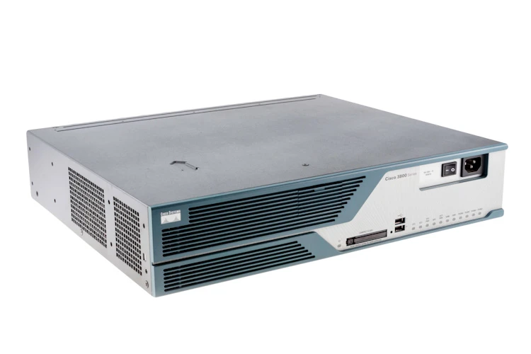 Cisco 3800 Series Router, Model 3825, Refurbished, Original
