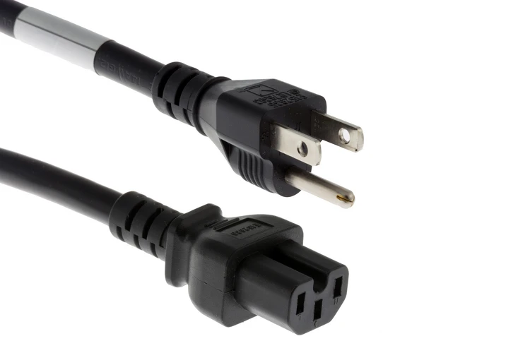 AC Power Cord, 5-15P to C15, 14 AWG, 4ft