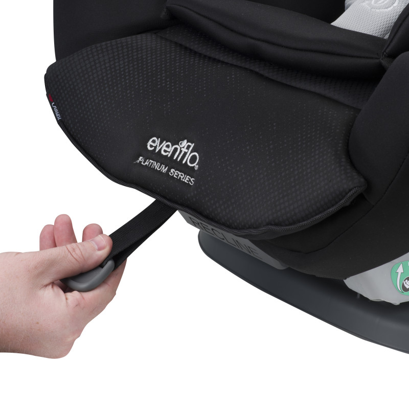 Platinum SafeMax™ All-In-One Convertible Car Seat (Shiloh) Lifestyle Photo Platinum SafeMax™ All-In-One Convertible Car Seat (Shiloh) Lifestyle Photo