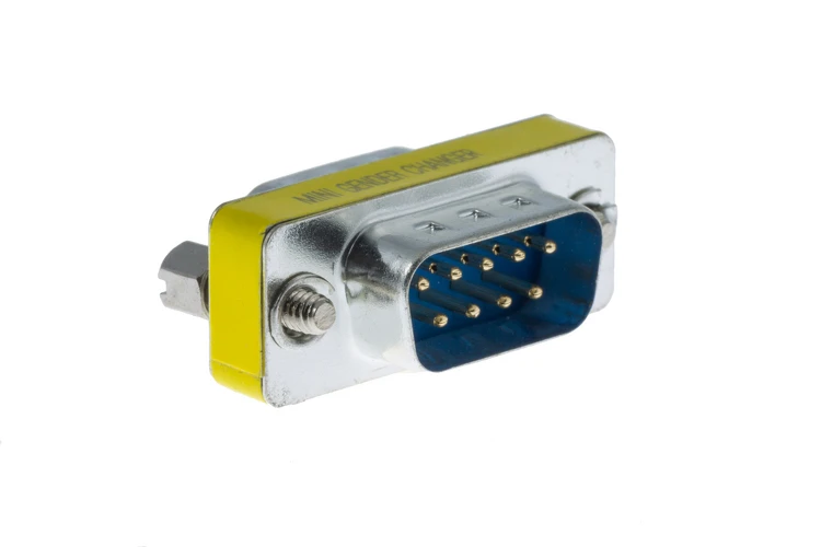 DB9 Male to Male Slim Serial Coupler DB9 Male to Male Slim Serial Coupler