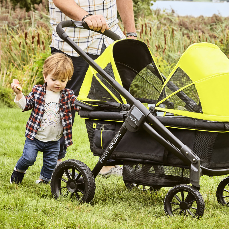 Play-Away™ Portable Playard Deluxe (Adventurer) Lifestyle Photo Play-Away™ Portable Playard Deluxe (Adventurer) Lifestyle Photo