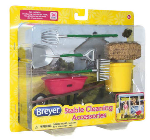 Breyer Classics Stable Cleaning Accessories