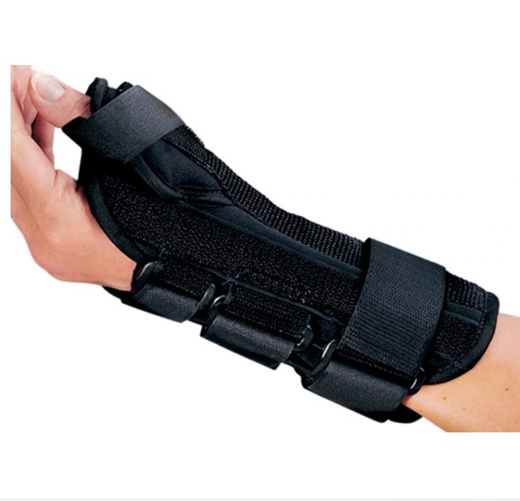 ProCare ComfortForm Right Wrist Splint with Abducted Thumb, Large MK 357332