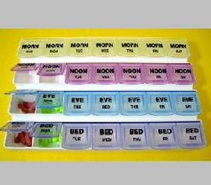 MediPlanner Four-Dose 7-Day Pill Organizer MK 729134