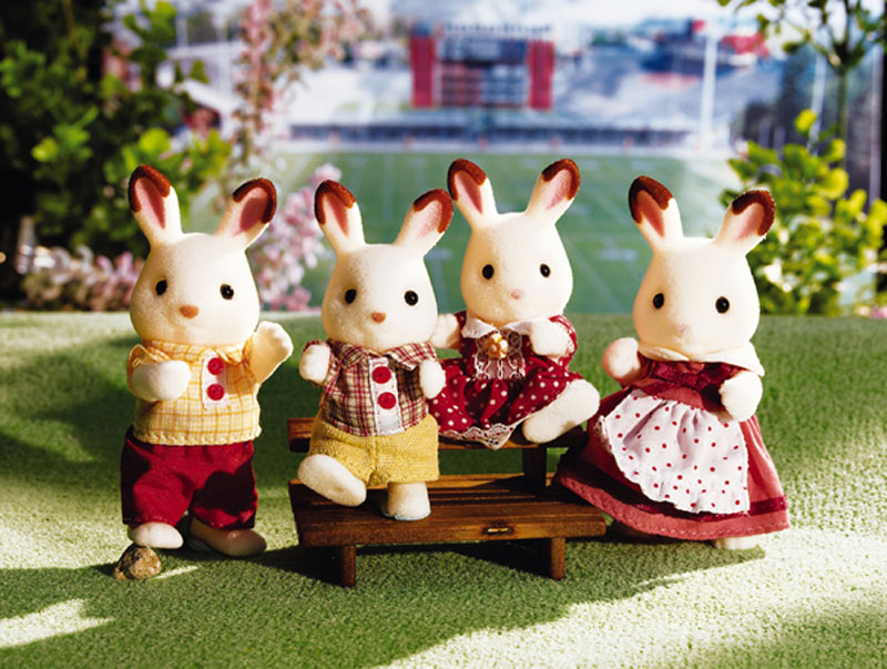 Hopscotch Rabbit Calico Critters White Rabbit Family Calico - Main Image