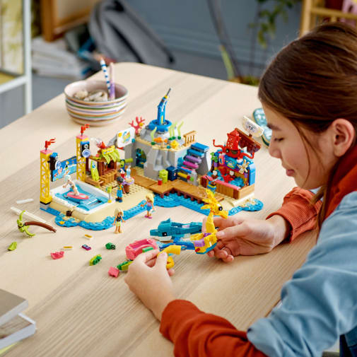 LEGO Friends Beach Amusement Park (41737)