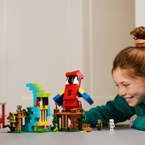 LEGO Minecraft Parrot Houses (21282)