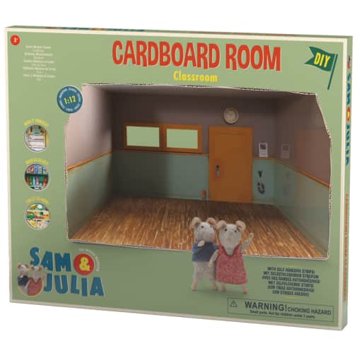 Sam & Julia DIY Cardboard Room - Classroom
