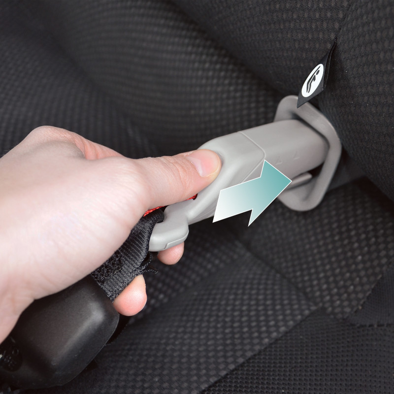 Platinum SafeMax™ All-In-One Convertible Car Seat (Shiloh) Lifestyle Photo Platinum SafeMax™ All-In-One Convertible Car Seat (Shiloh) Lifestyle Photo