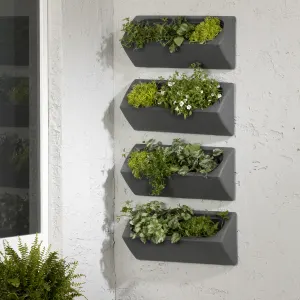 Outdoor Wall Planter – Set of 4