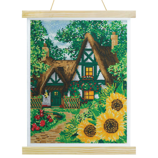 Crystal Art Scroll Kit: Woodland Thatch