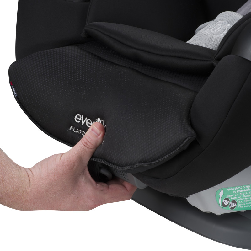 Platinum SafeMax™ All-In-One Convertible Car Seat (Shiloh) Lifestyle Photo Platinum SafeMax™ All-In-One Convertible Car Seat (Shiloh) Lifestyle Photo