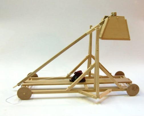 Trebuchet (Medieval Siege Engines)