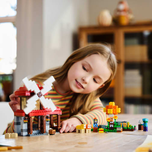 LEGO Minecraft Windmill Farm (21262)