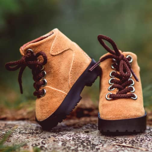 Authentic Hiking Books with Shoe Box (for 18" doll)